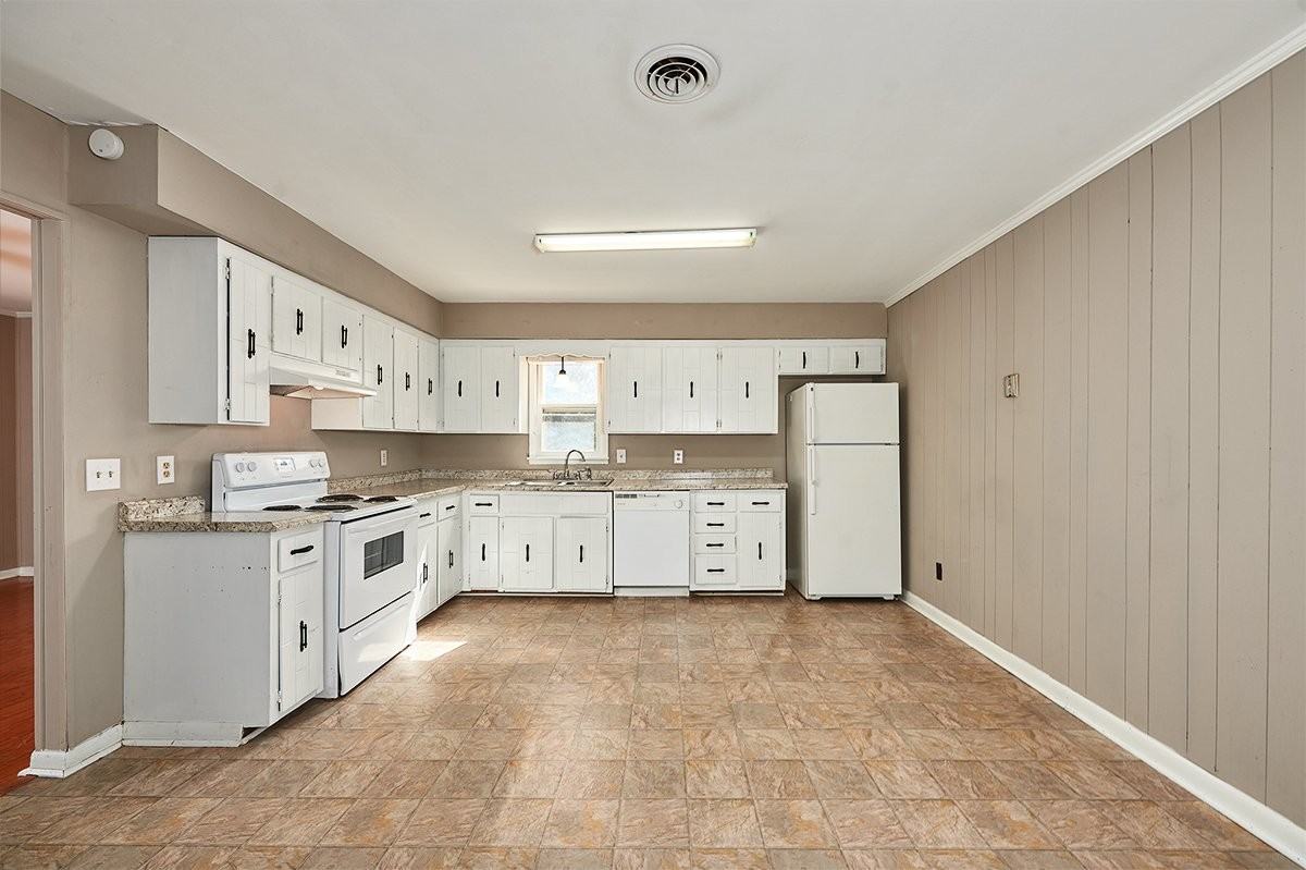 409 South Ct #A - Photo 3 of 7