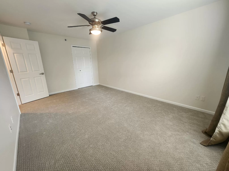 1670 Deepwood Cir - Photo 2 of 16