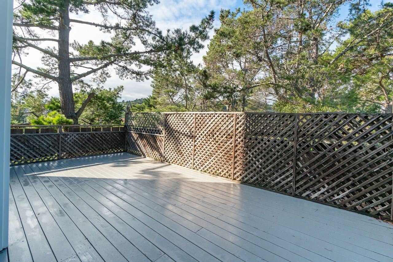 88 Mariner Green Dr - Photo 3 of 24