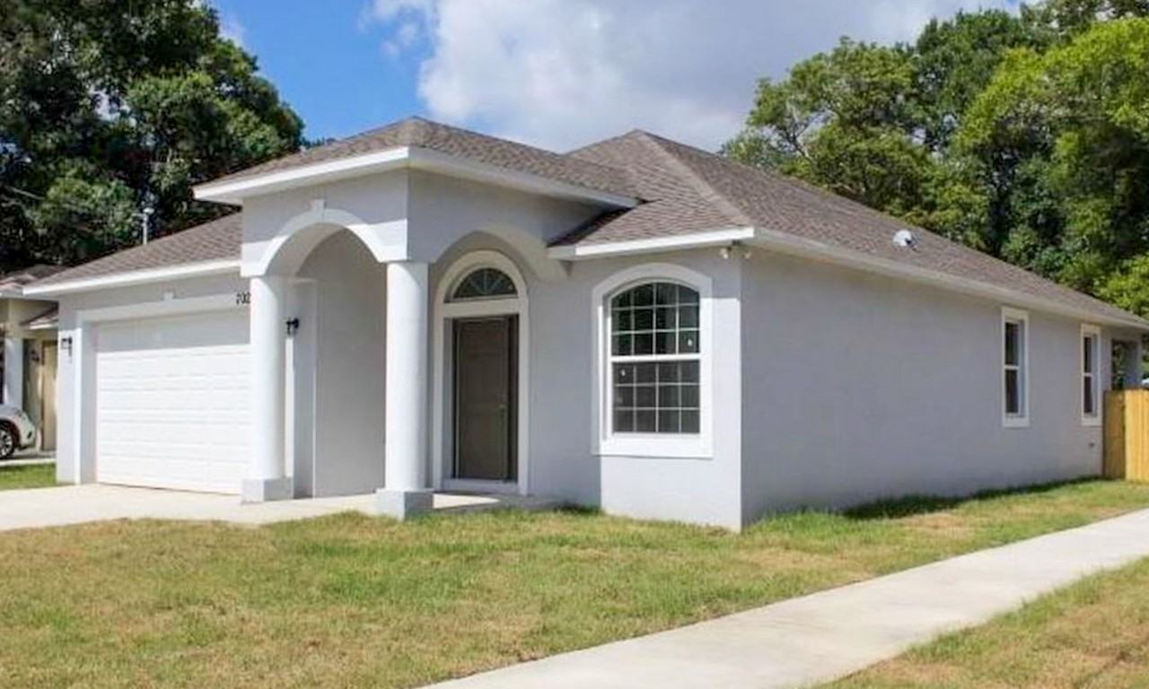 7026 N Dakota Ave - Photo 2 of 25