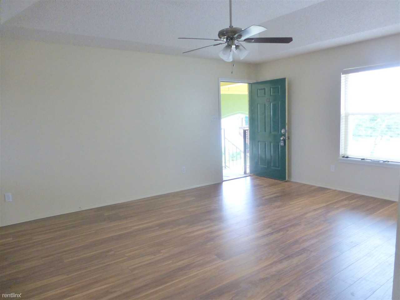 Paseo del Sol Apartments - Photo 2 of 9