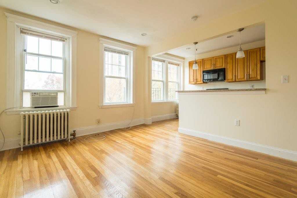 291 Chestnut Hill Ave #14 - Photo 7 of 8