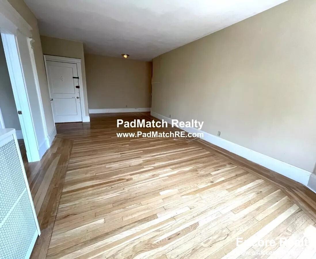 109 Saint Paul St #D - Photo 5 of 14