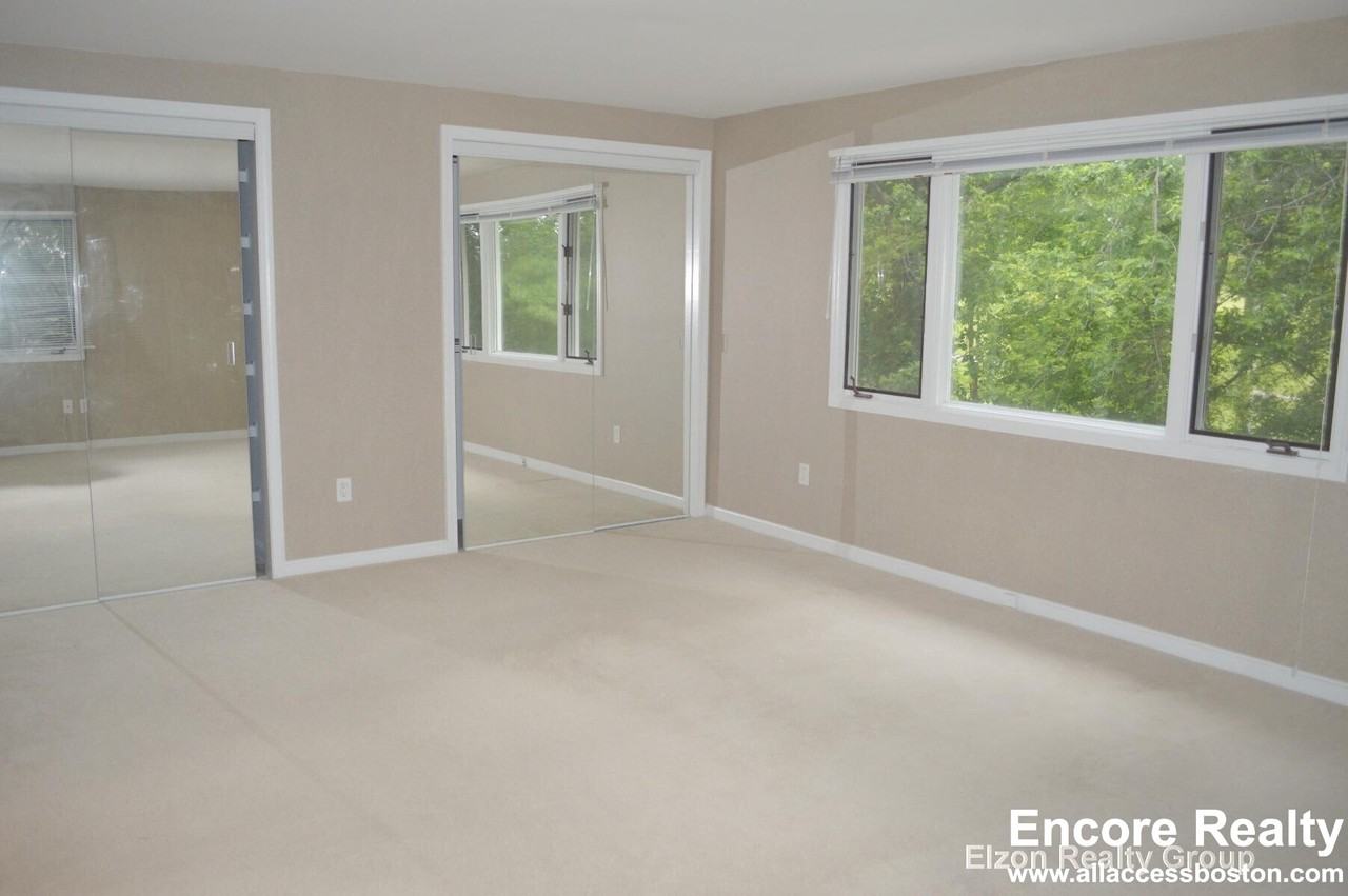 50 Undine Rd #10 - Photo 3 of 13