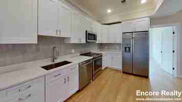 featured image of 104 Warren St #13