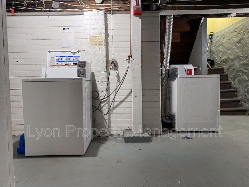 676 Grove St #3F - Photo 2 of 9