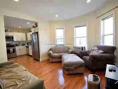 9 Rock Valley Ave #2 - Photo 7 of 10