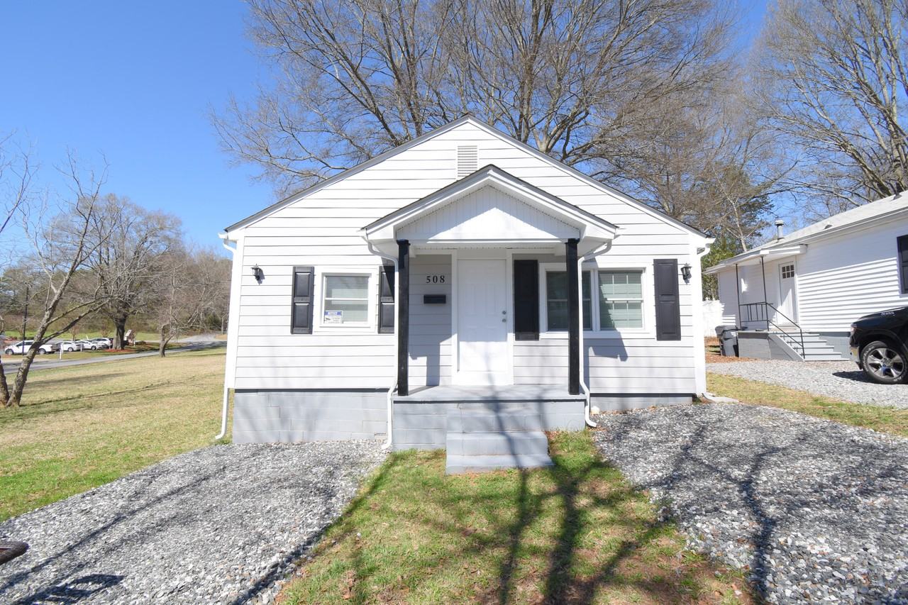 508 E Webb St - Photo 2 of 20