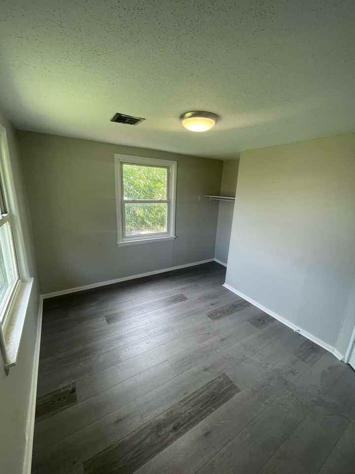 1207 S 74th East Ave - Photo 2 of 6