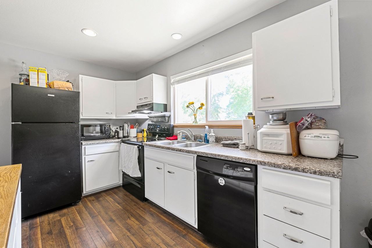 501 Cornell Ave #NA - Photo 5 of 18