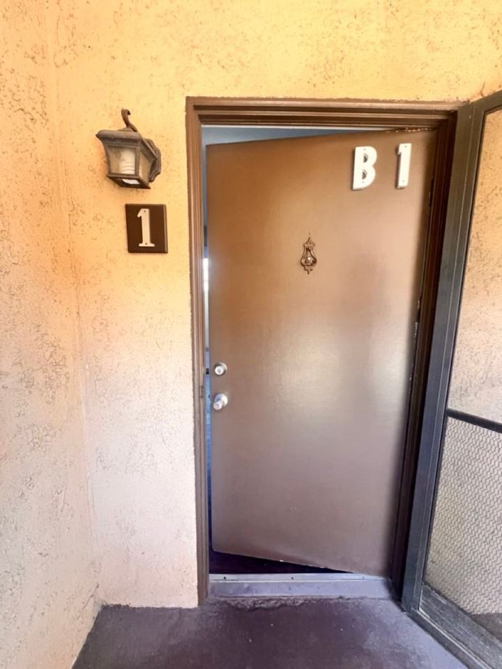 393 Hamilton St #B1 - Photo 2 of 32