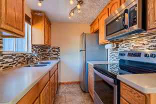 2741 Harvard St #D - Photo 1 of 1