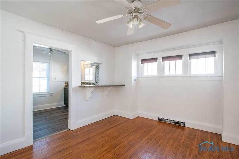 1715 Perth St - Photo 4 of 15