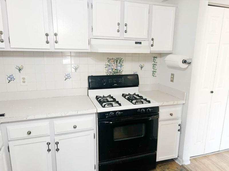 7807 Dassett Ct #T3 - Photo 3 of 10