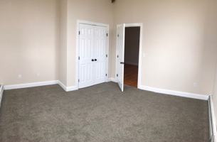 featured image of 617 Hiawatha Blvd E