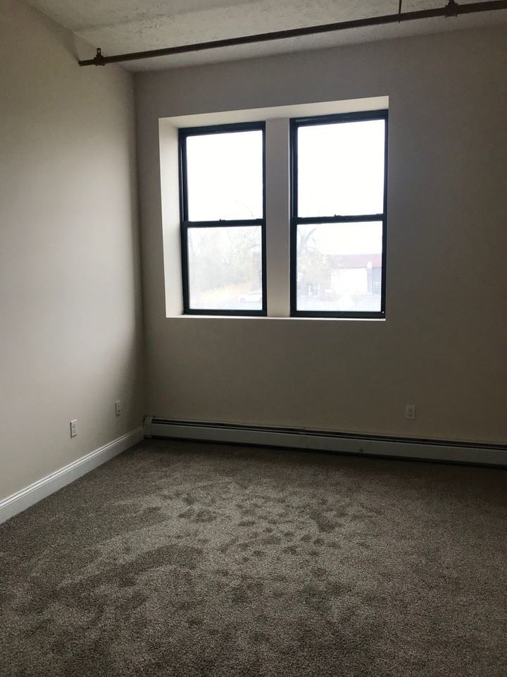 Hiawatha Heights - Photo 5 of 50