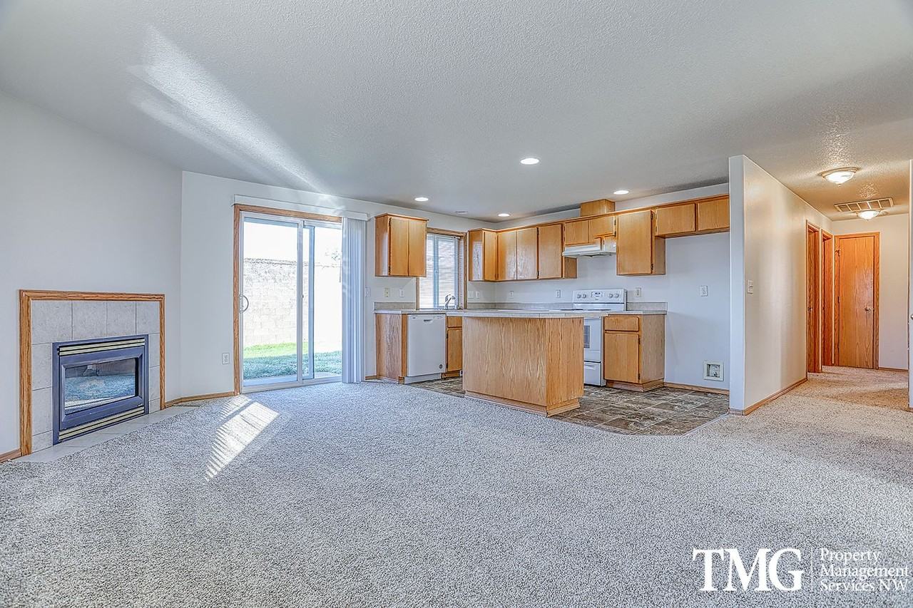 7112 Ne 163rd Ave - Photo 7 of 27