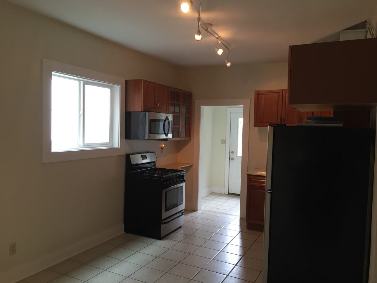 1384 Pocono St #NA - Photo 2 of 12
