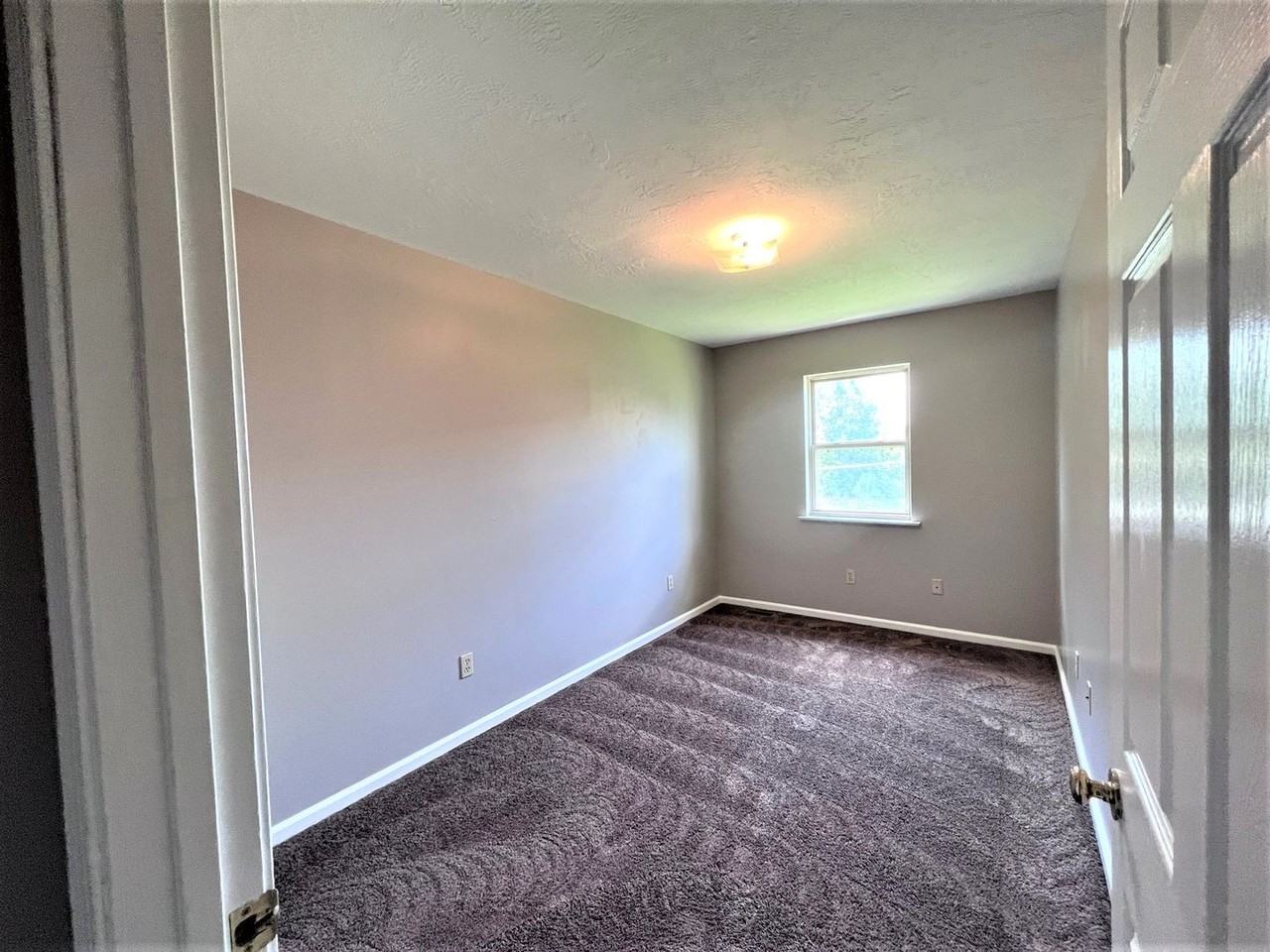 154 W Peach St Apt C2 #C2 - Photo 6 of 8