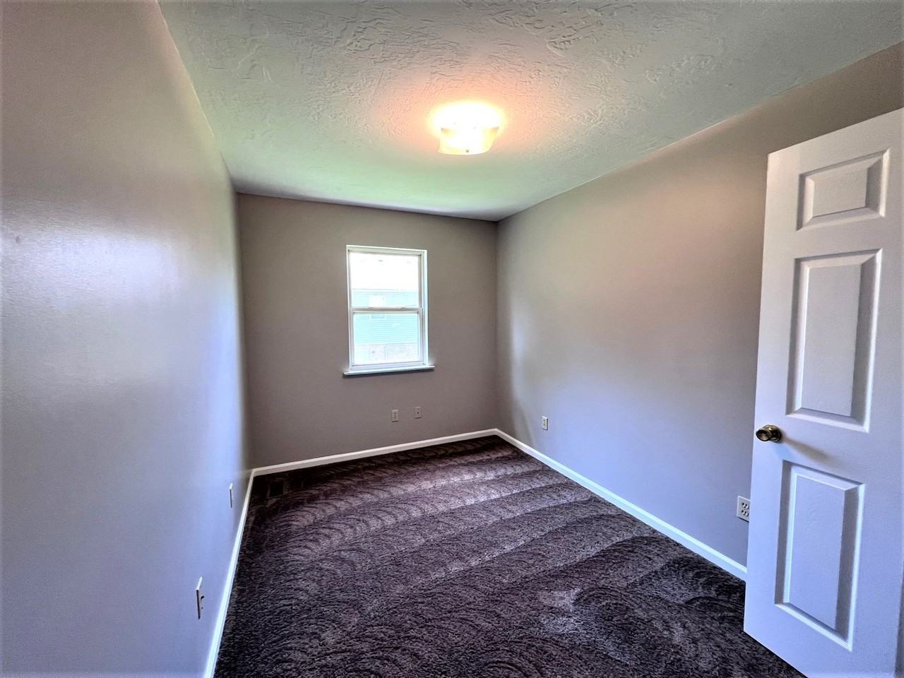154 W Peach St Apt C2 #C2 - Photo 7 of 8