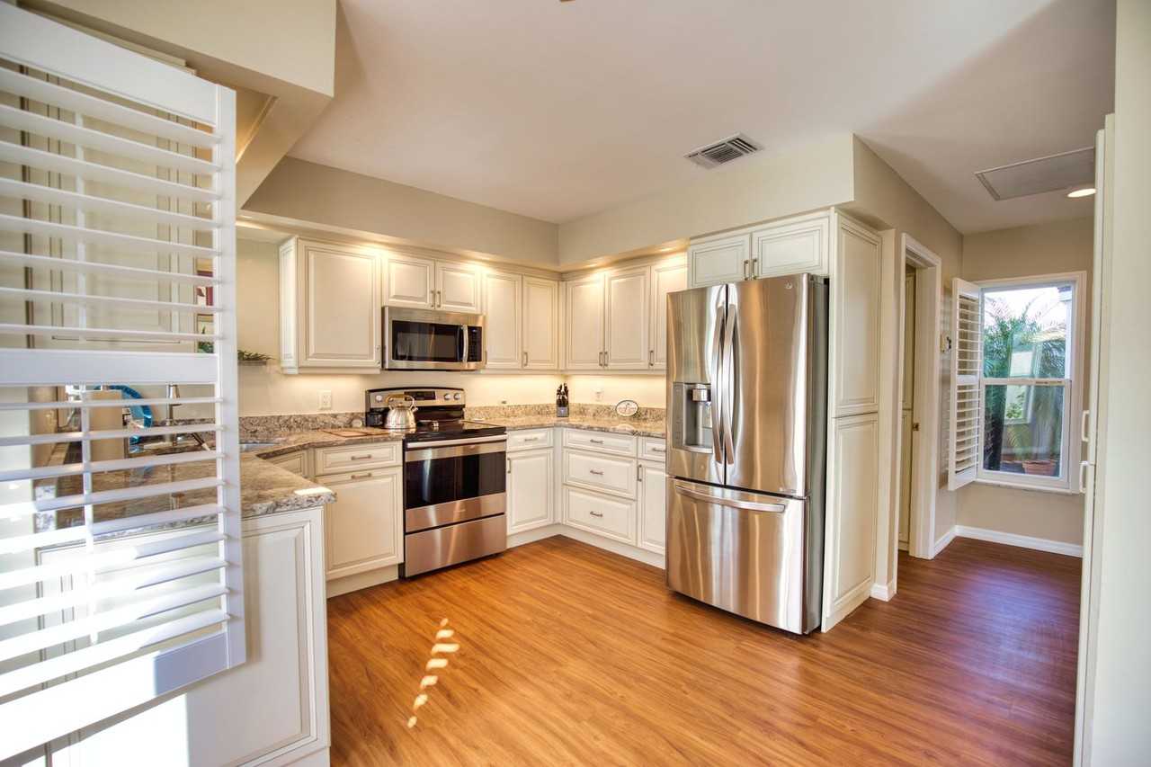 831 Harrington Lake Ln #37 - Photo 6 of 34