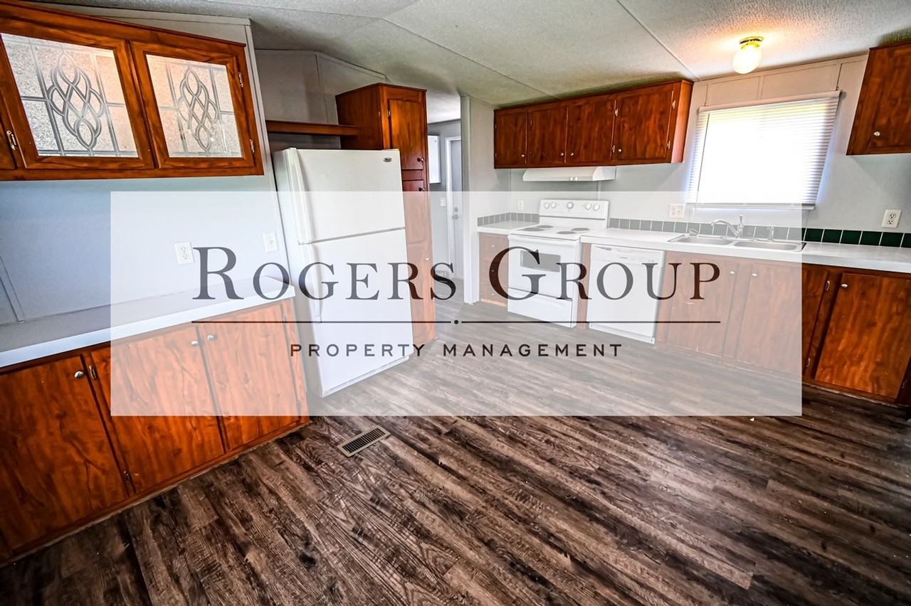 2058 Suitts Store Rd - Photo 3 of 8