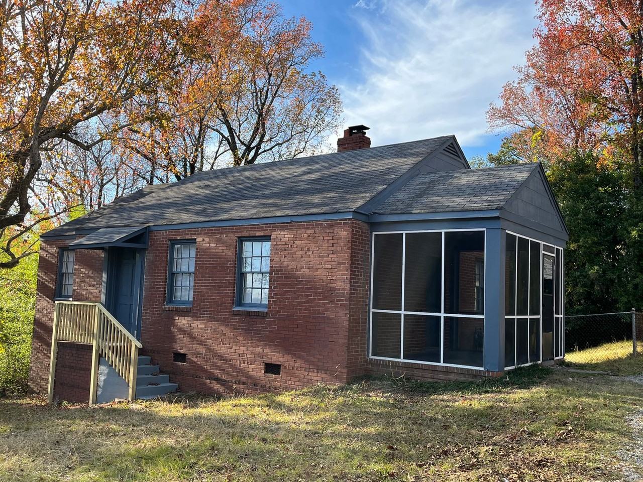 37 Munson Dr - Photo 2 of 26