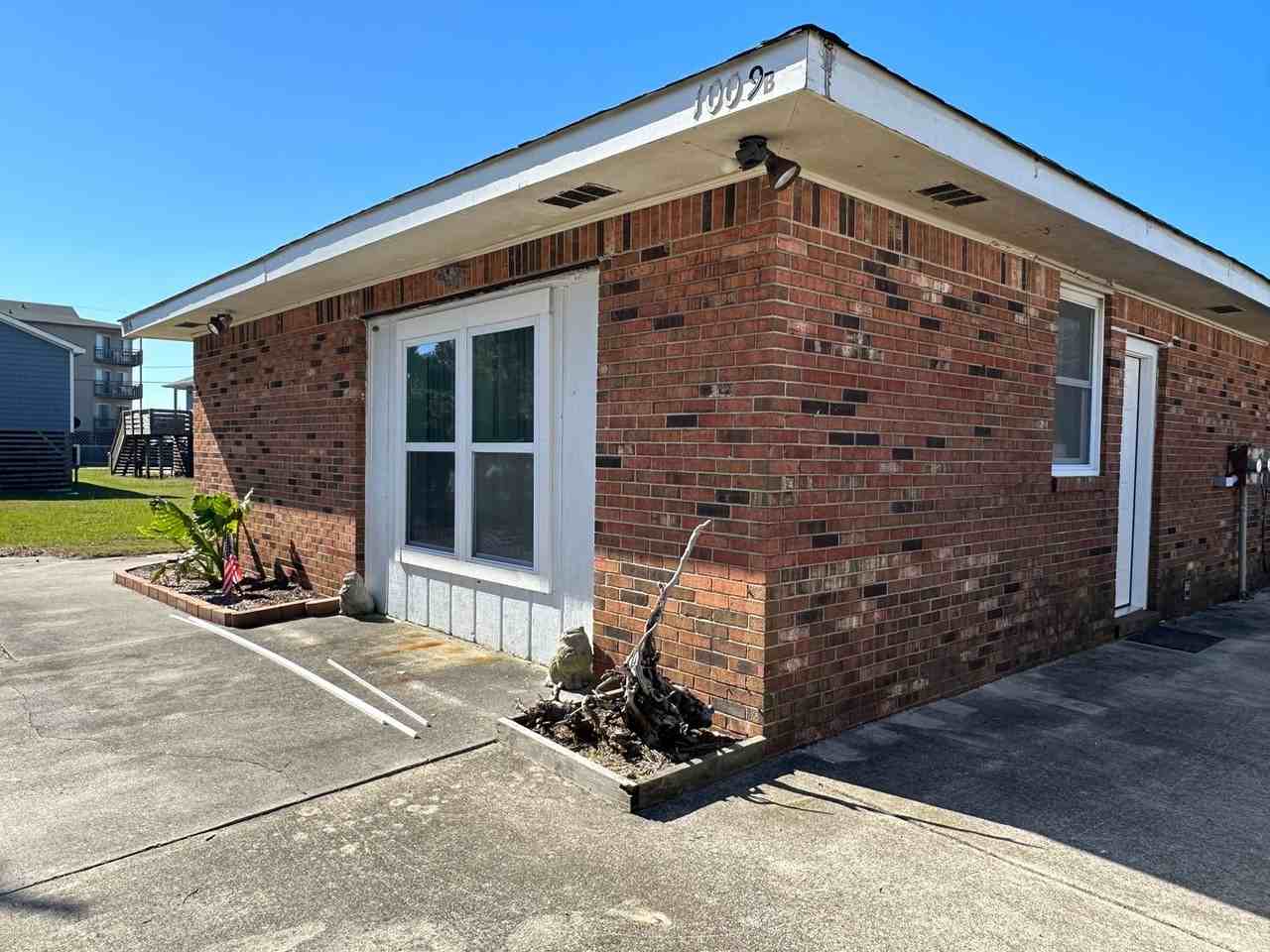 095-Ward - Photo 3 of 9