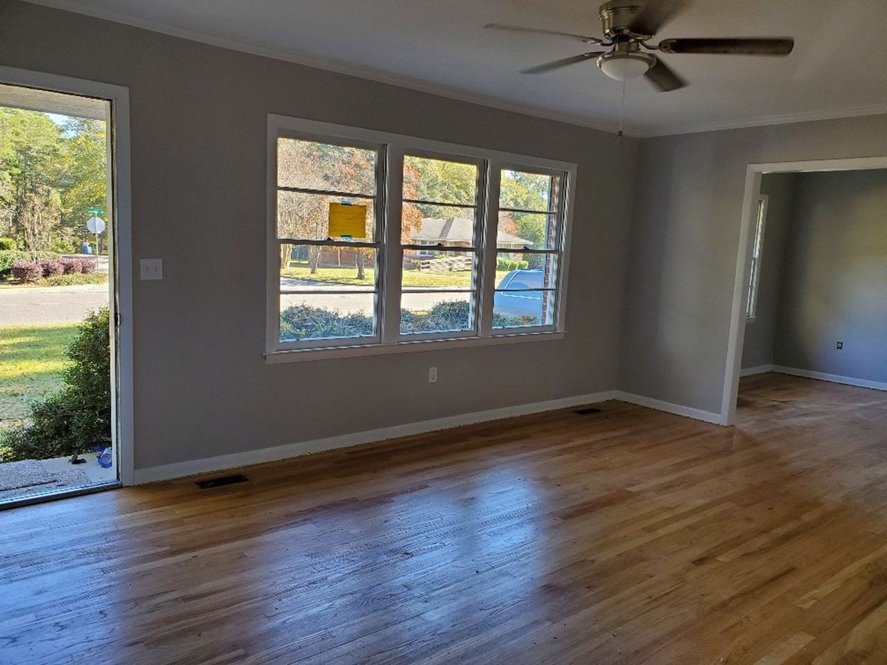 1120 Edgewood Dr - Photo 4 of 12
