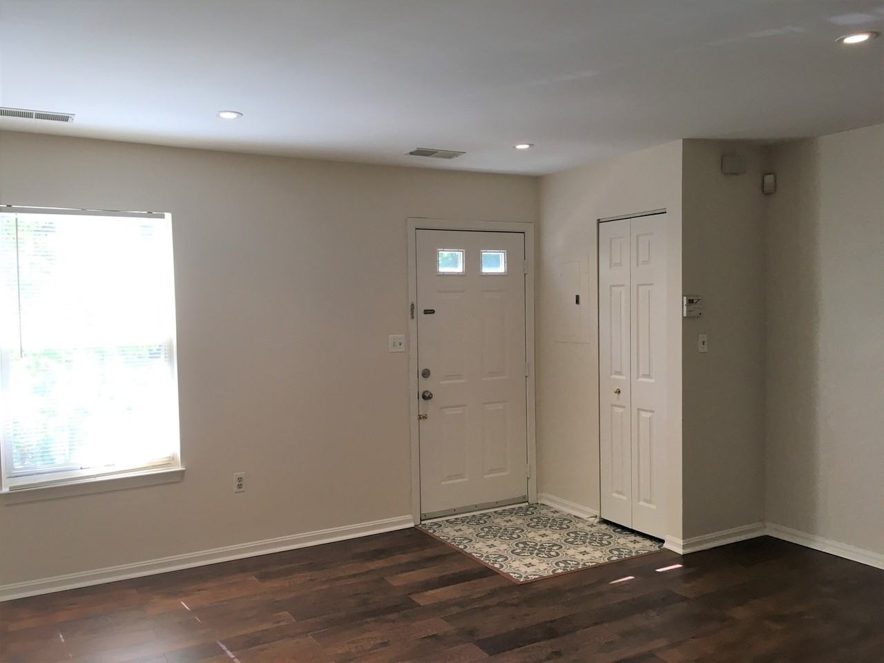 6402 Bayberry Ct - Photo 2 of 18