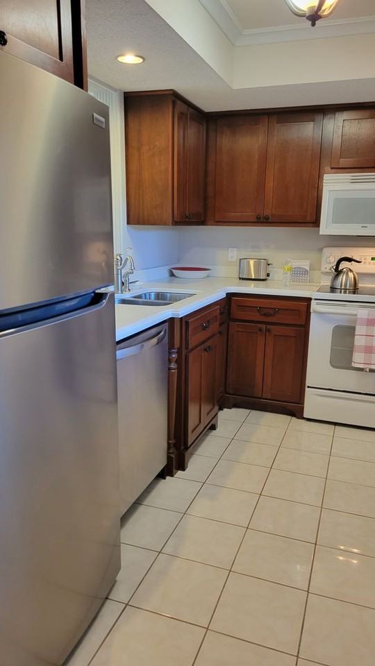 3710 El Poinier Ct #512 - Photo 3 of 26