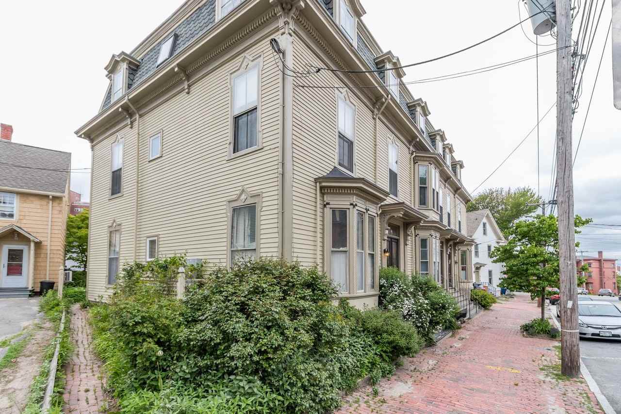 256 Vaughan St - Photo 3 of 3