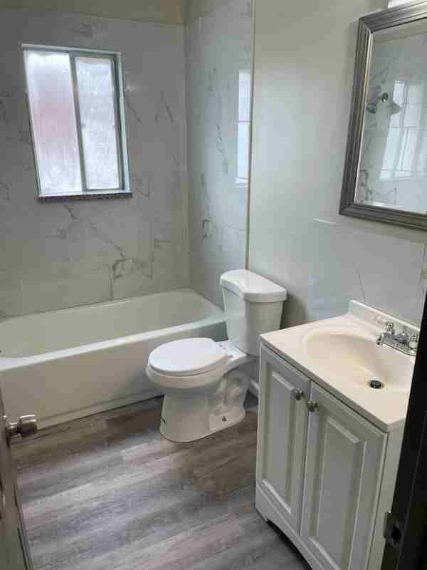 5110 Southgreen Dr #5110-3R - Photo 6 of 7