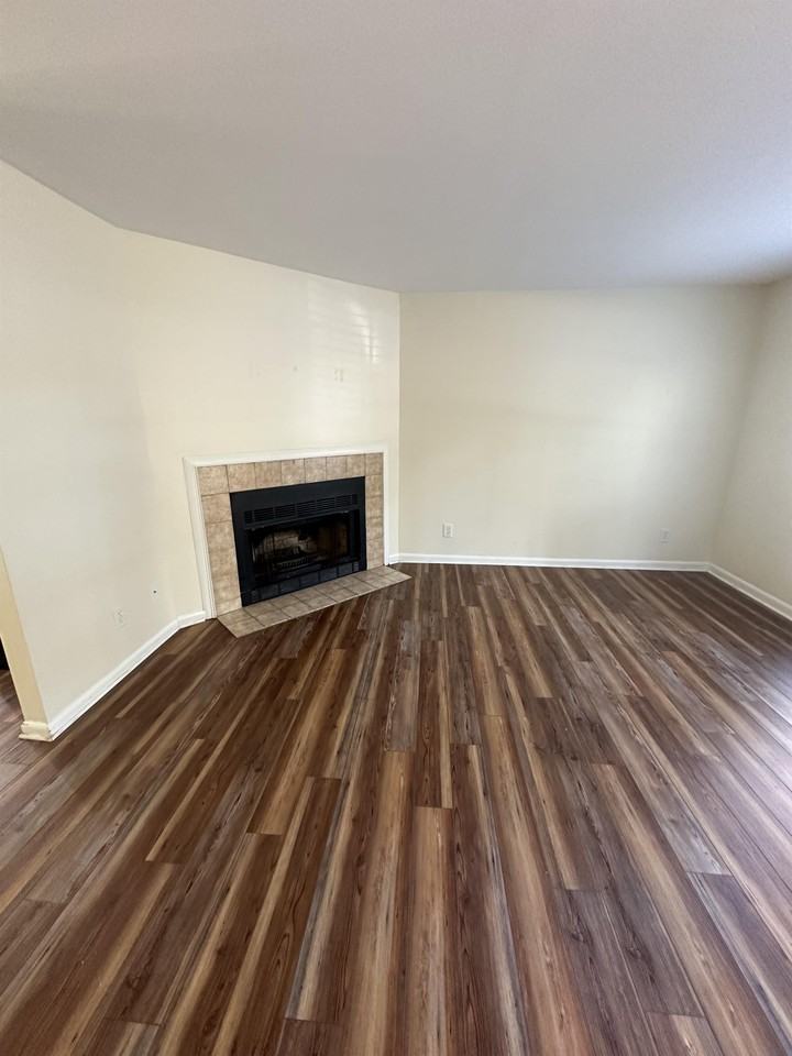 2203 1st Boulevard - 2Apt 402 #2 - Photo 3 of 6