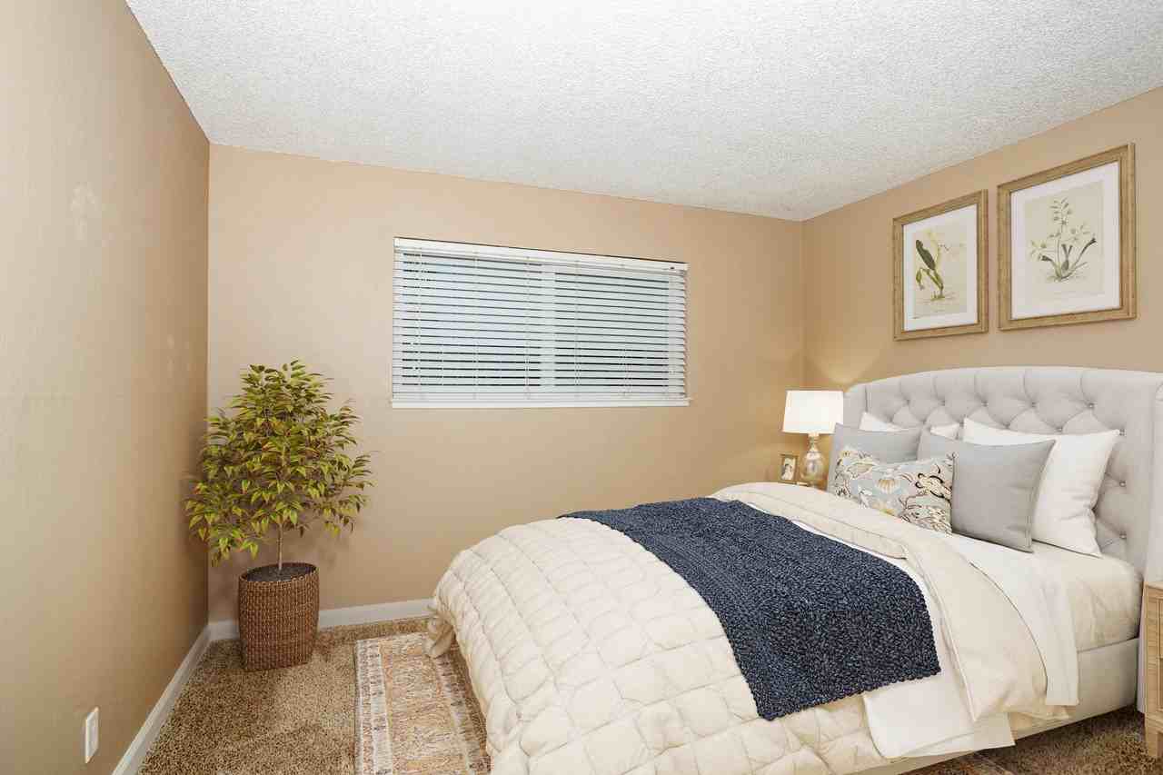 Ella 1711 - Photo 6 of 16