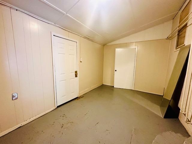 3895 Chippewa St #1 - Photo 4 of 10