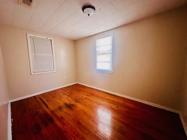 3895 Chippewa St #1 - Photo 7 of 10