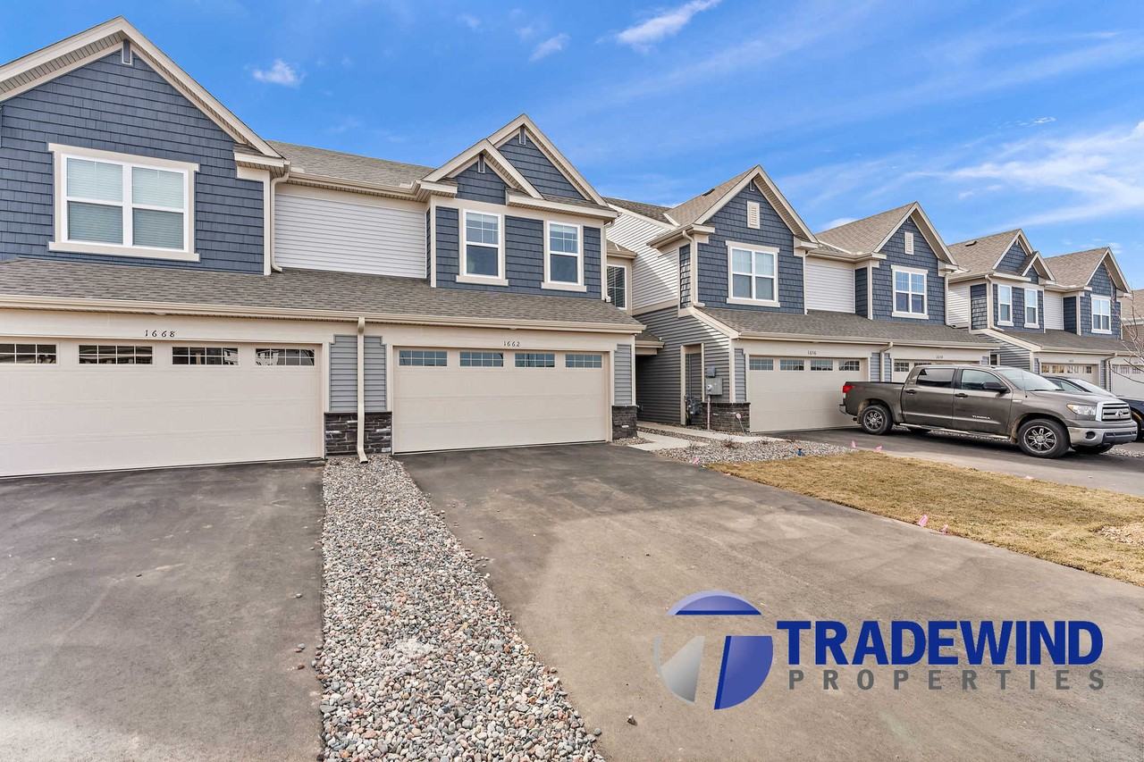 1662 144th Street East - Photo 2 of 24