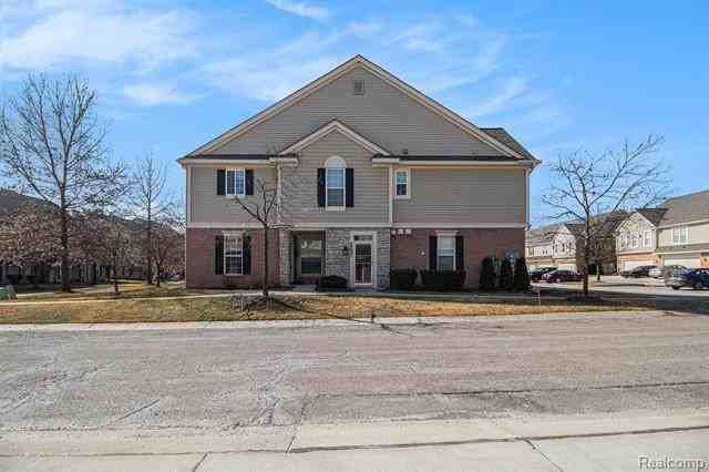 40427 Glen Eagle Ln ##91 - Photo 2 of 17