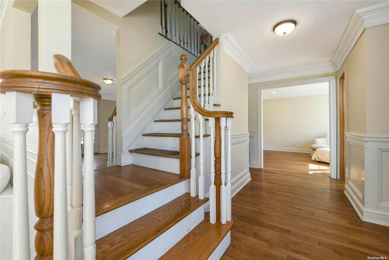 37 Dolphin Ln - Photo 3 of 29