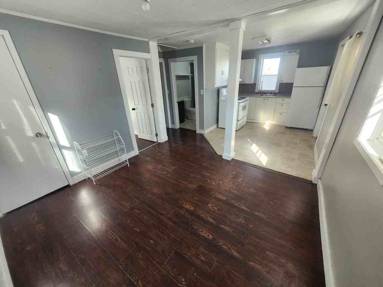 19 Bayview St #1 - Photo 3 of 8