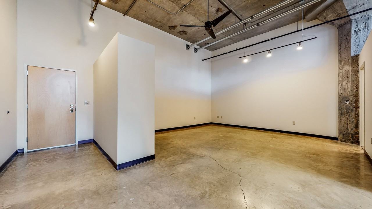 Reynolds Lofts - Photo 6 of 50