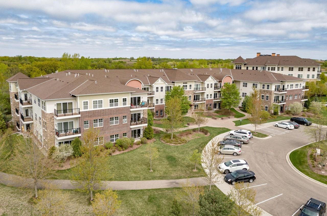 Highland Shores Apartments - Photo 7 of 37