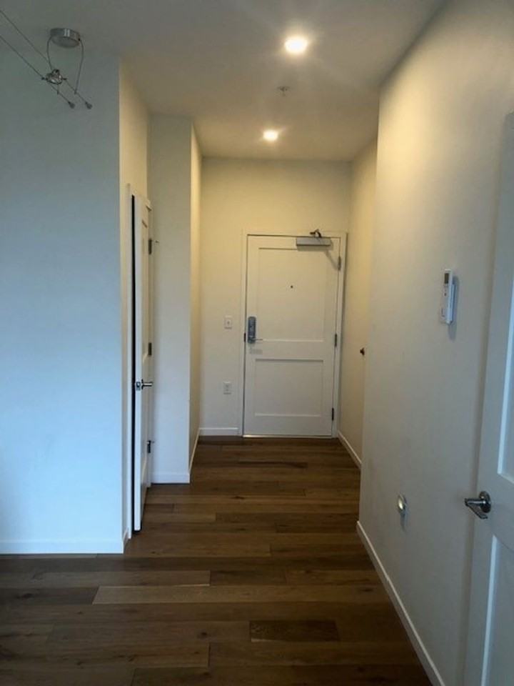 60 Parris St - Photo 5 of 13