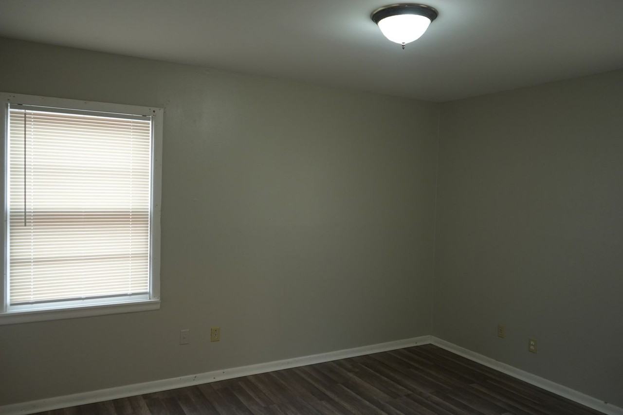 4815 41st St - Photo 7 of 8