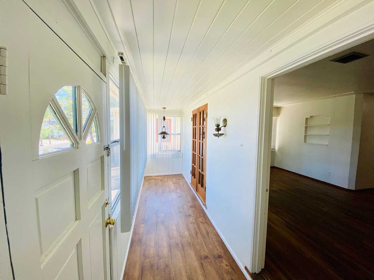 4624 Rolando Blvd - Photo 2 of 16