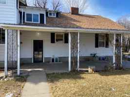 featured image of 2535 River Rd