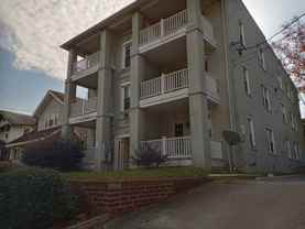 819 W 38th St - Photo 1 of 1