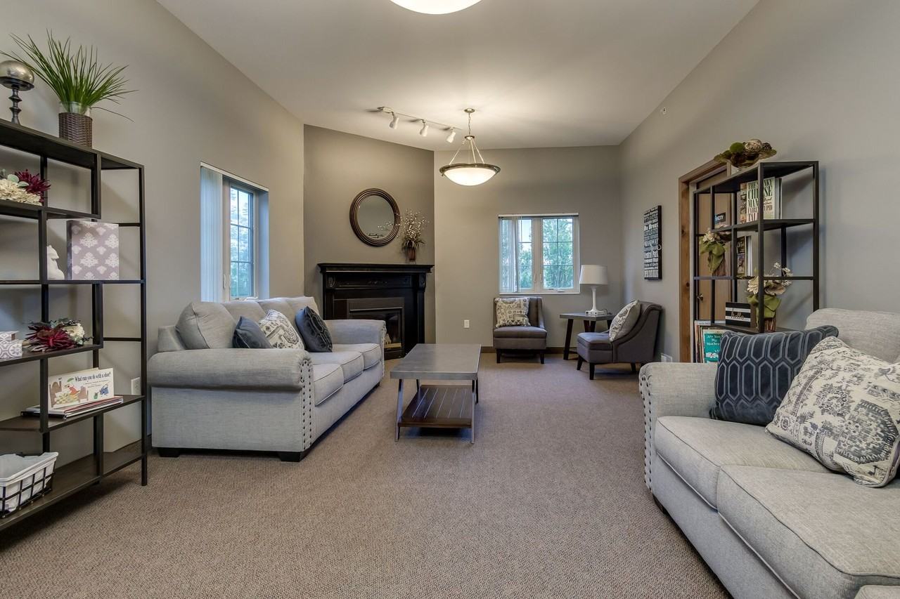 1511 Devney Drive - Photo 4 of 7