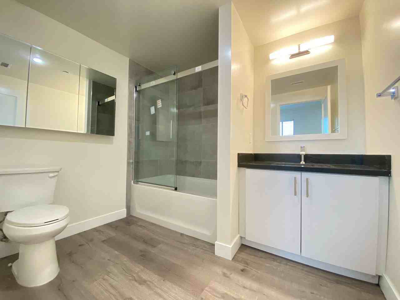 Calvert Apartments - Photo 7 of 31